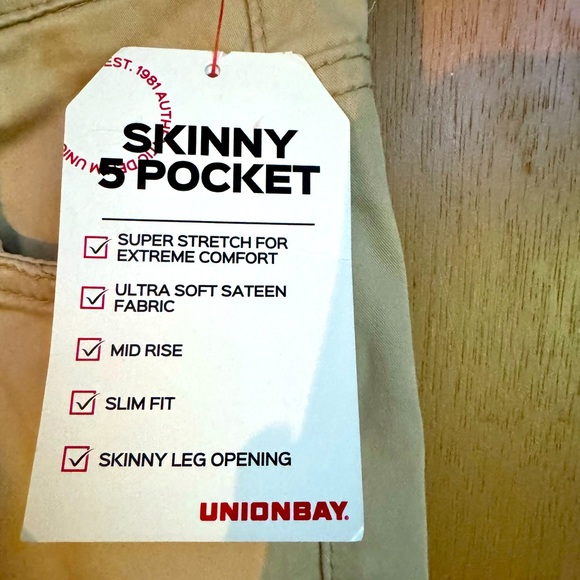 NWT Union Bay beige slim fit pants, juniors size 9 - Picture 2 of 4